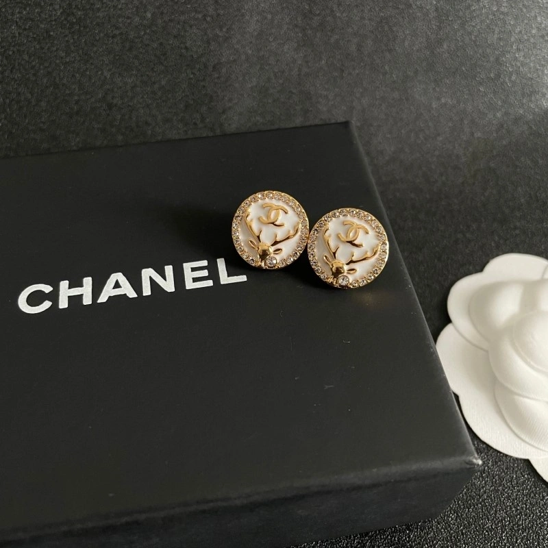 Chanel Earrings Trendsetting 219941