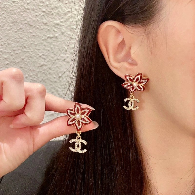 Chanel Earrings Sleek 219934