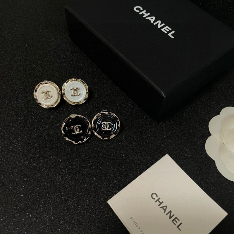 Cozy Chanel Earrings 219932