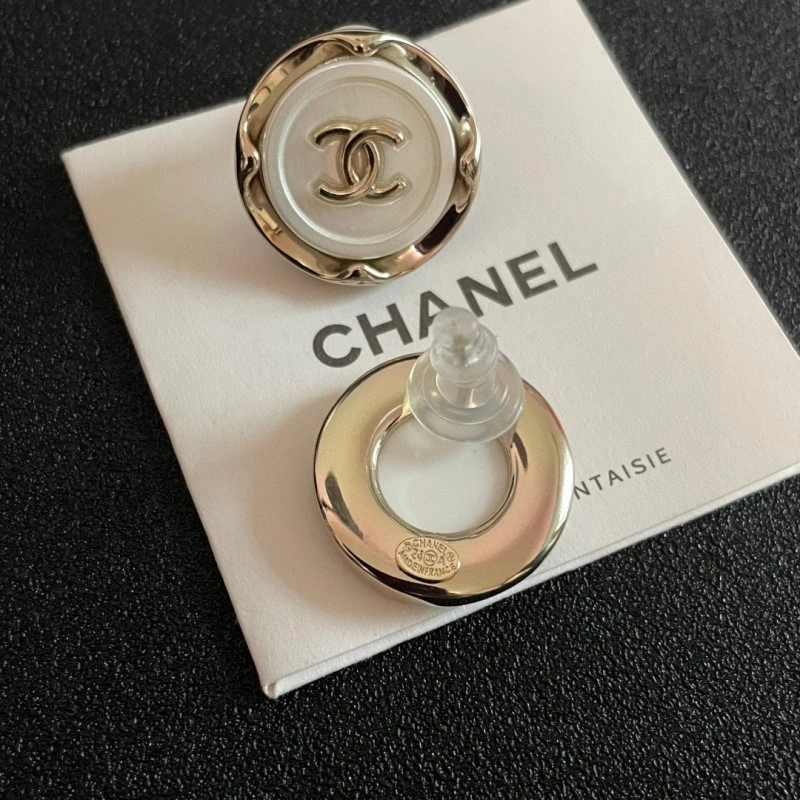 Cozy Chanel Earrings 219932