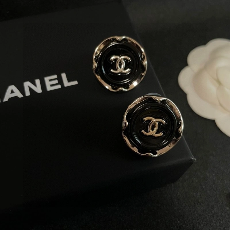 UrbanChic Chanel Earrings 219926