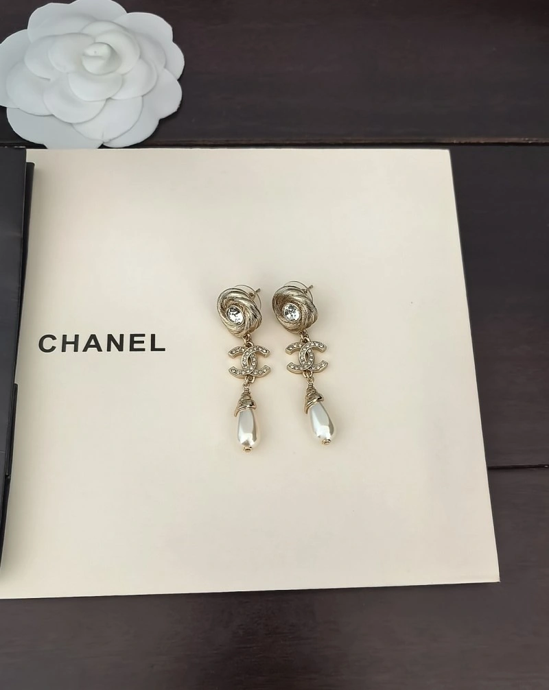 Trendsetting Chanel Earrings 219906