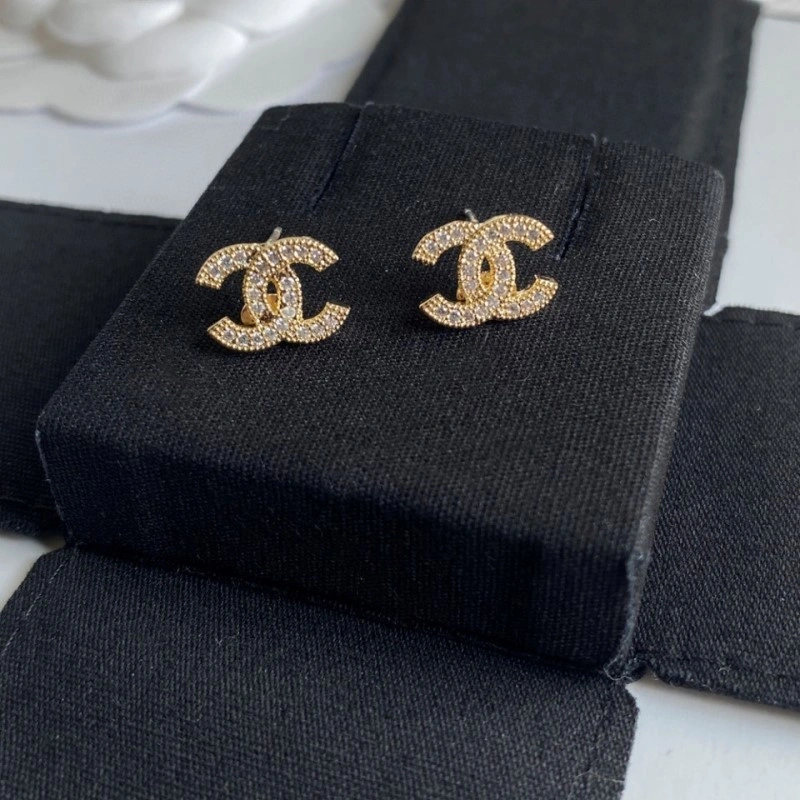 Chanel Earrings Refined 219908