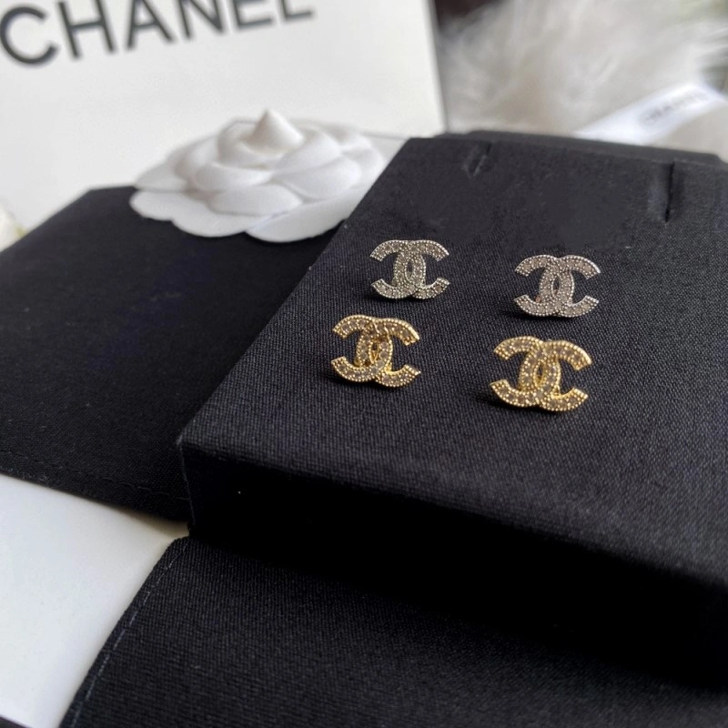 Chanel Earrings Refined 219908