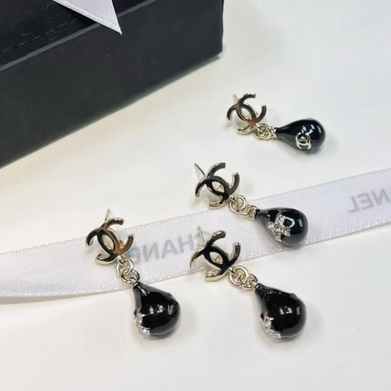 NewStyle Chanel Earrings 219907