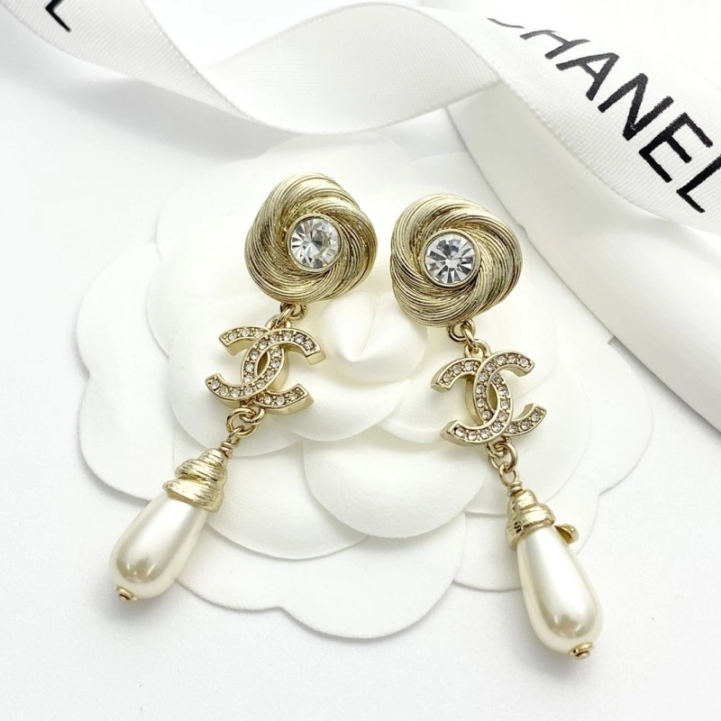Chanel Earrings ModernLook 219912
