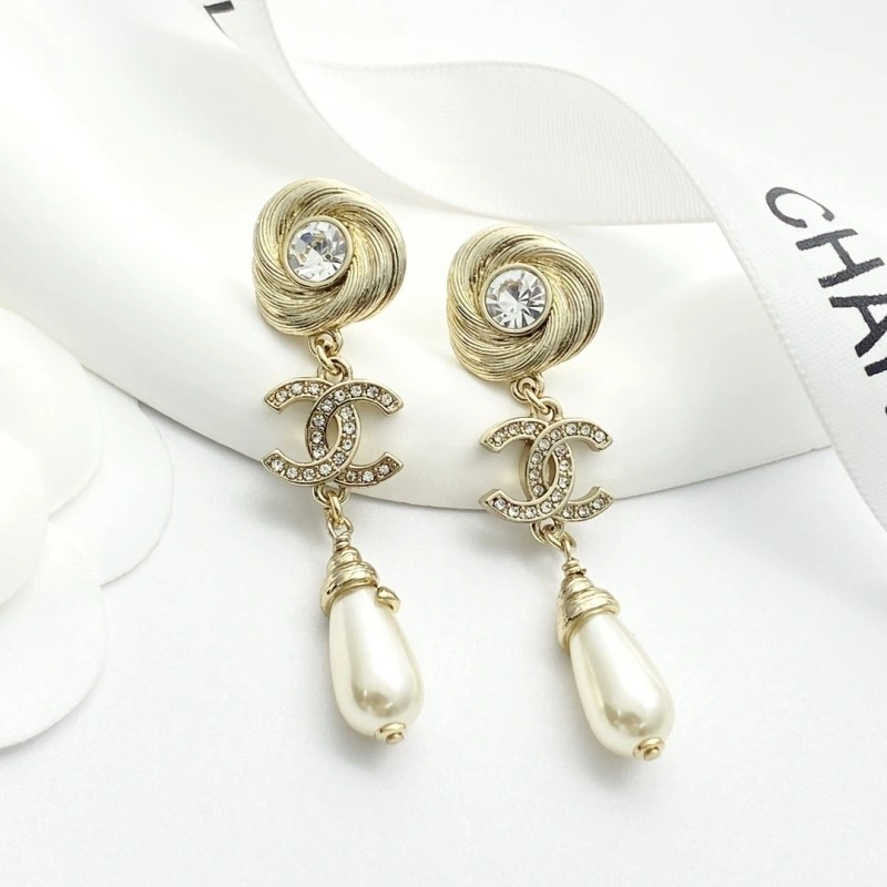 Chanel Earrings ModernLook 219912