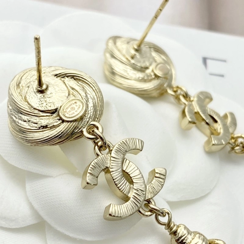 Chanel Earrings ModernLook 219912
