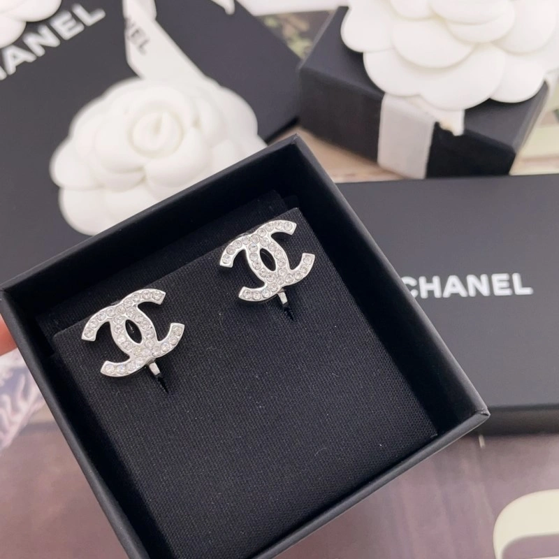 Sustainable Chanel Earrings 219894