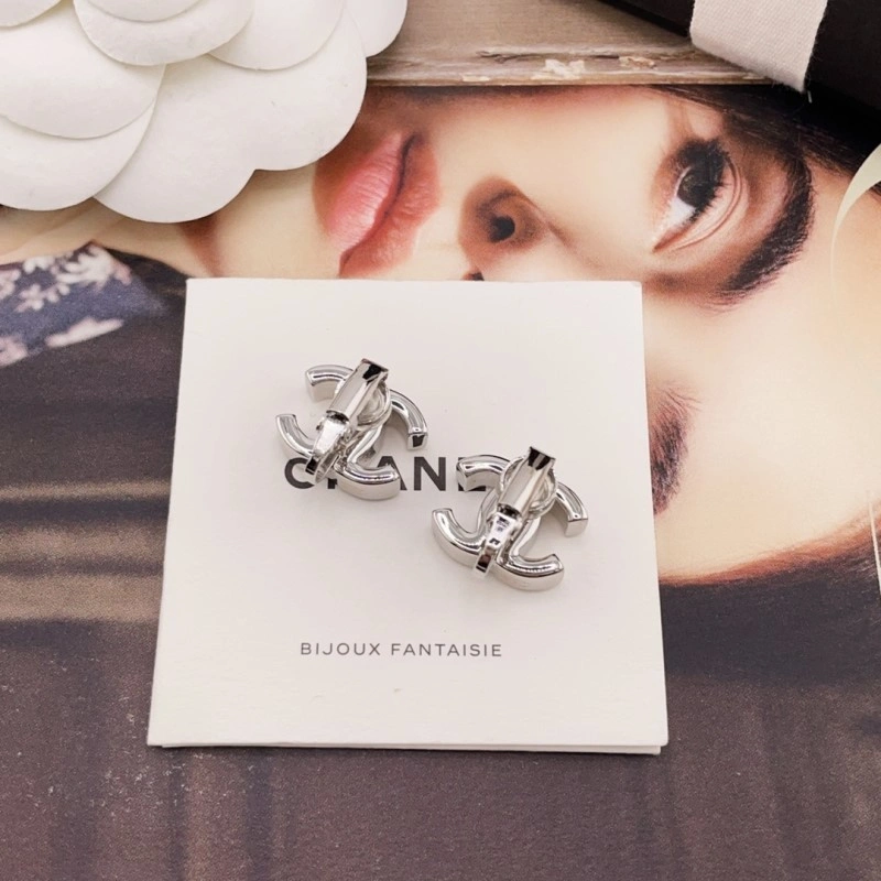 Sustainable Chanel Earrings 219894