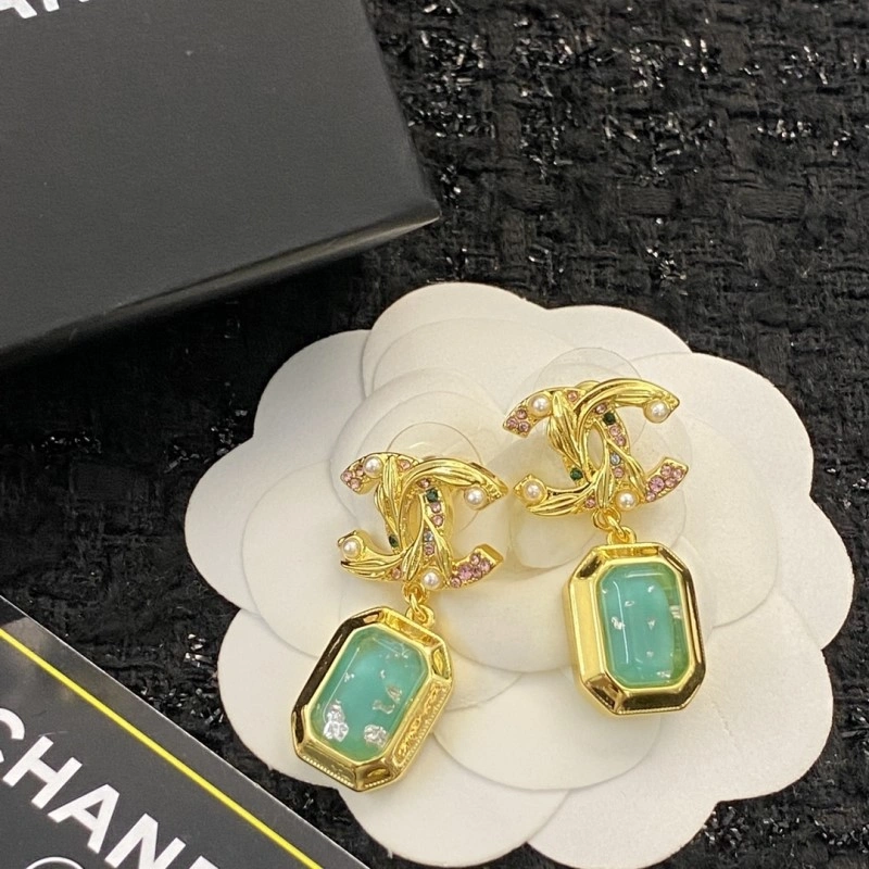 WellDesigned Chanel Earrings 219865