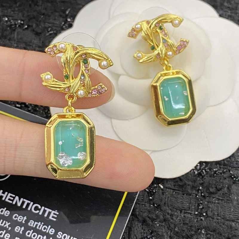 WellDesigned Chanel Earrings 219865