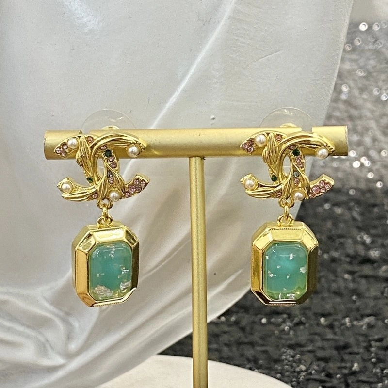 WellDesigned Chanel Earrings 219865