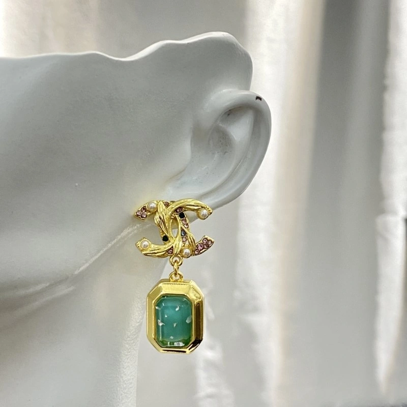 WellDesigned Chanel Earrings 219865