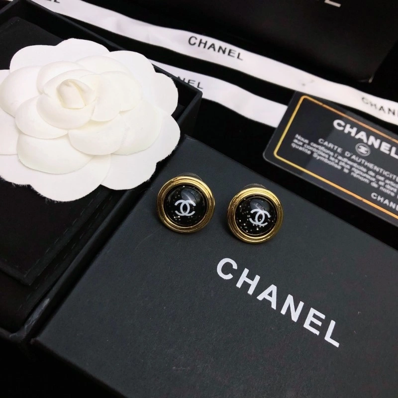 Casual Chanel Earrings 219877