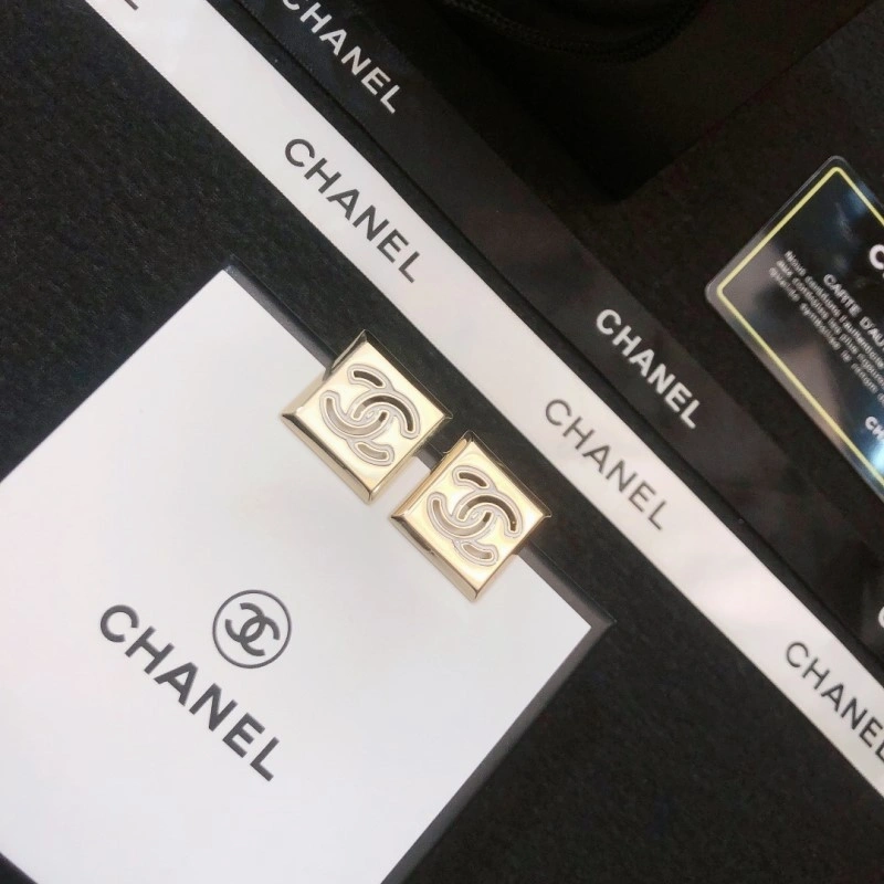 NewStyle Chanel Earrings 219867