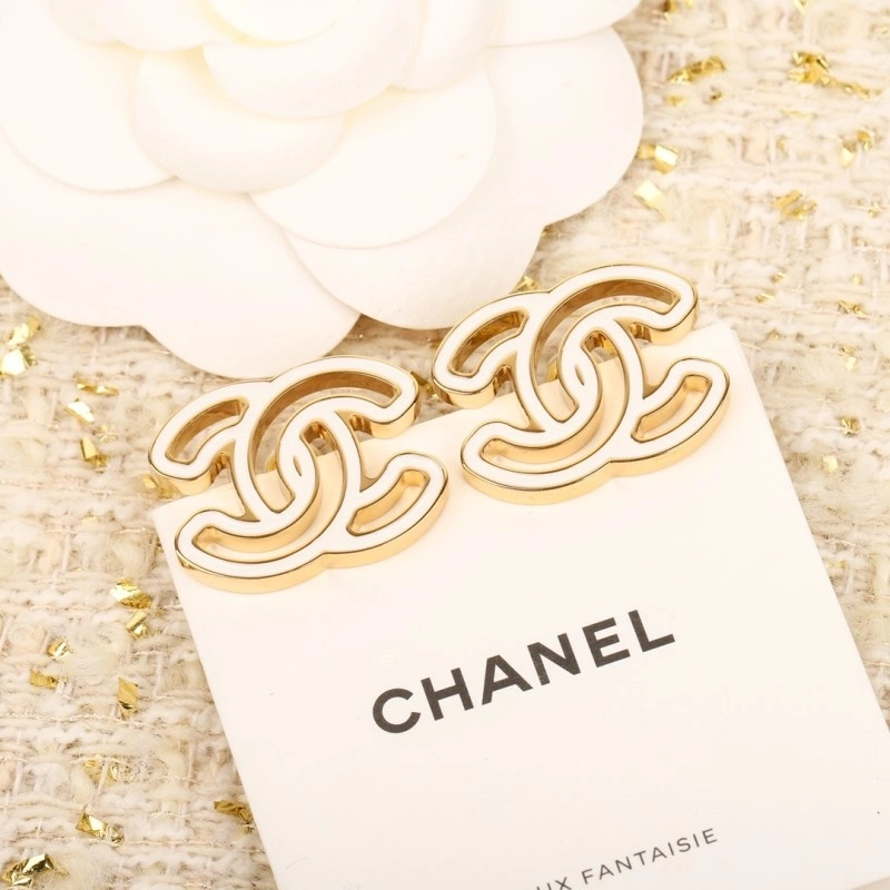 WellDesigned Chanel Earrings 219863