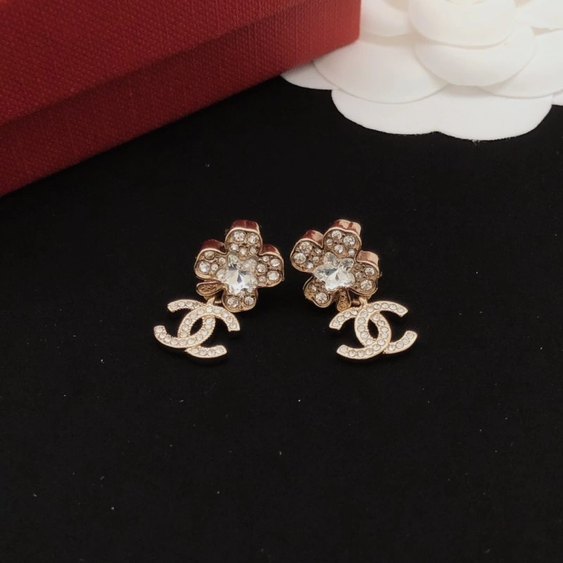 Chanel Earrings ZipUp 219930