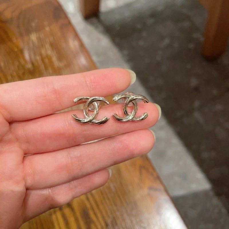 Tailored Chanel Earrings 219839