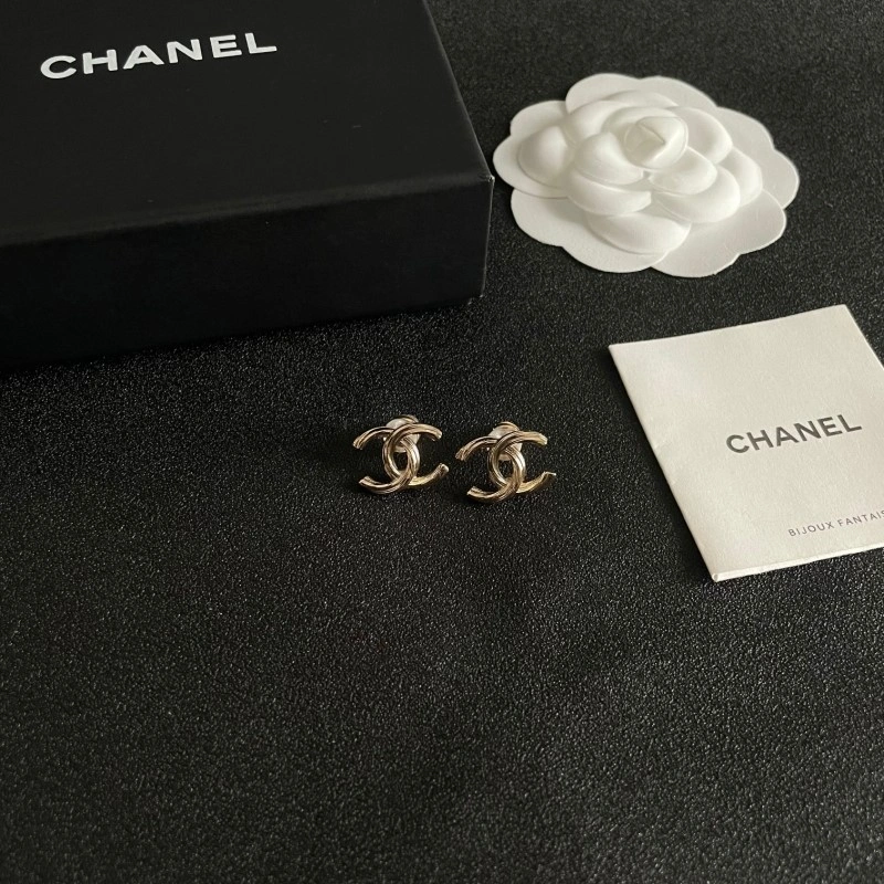 Tailored Chanel Earrings 219839