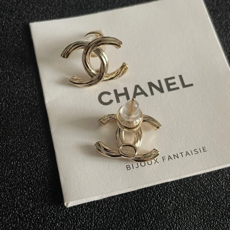 Tailored Chanel Earrings 219839