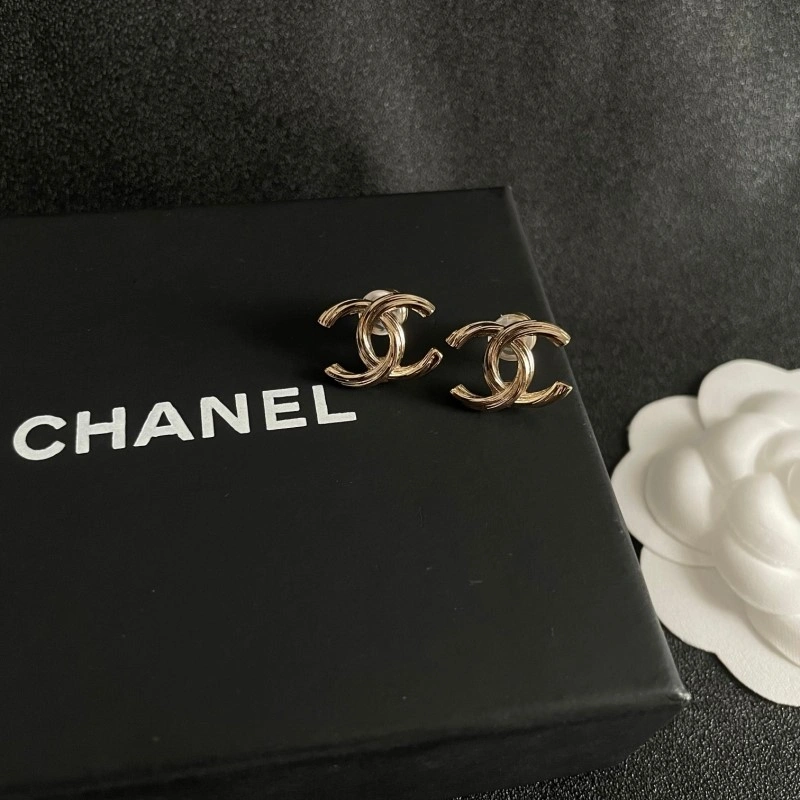Tailored Chanel Earrings 219839