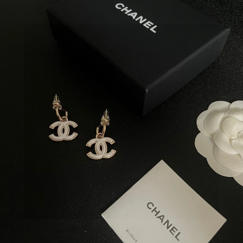 Practical Chanel Earrings 219835