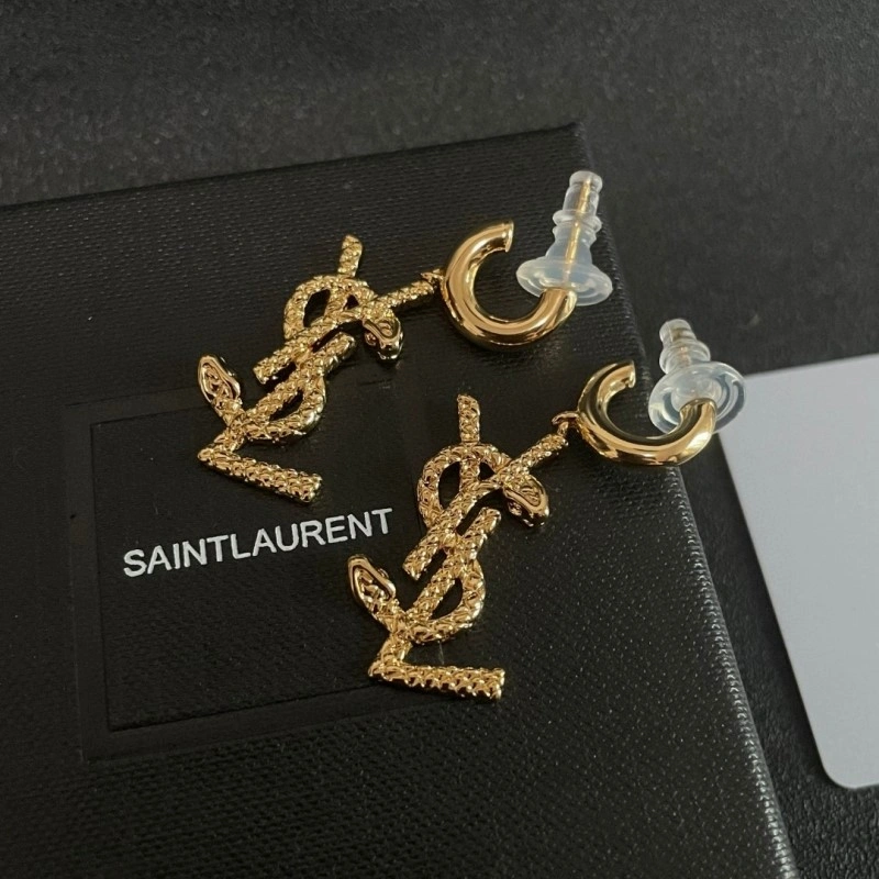 Breathable Chanel Earrings 219847