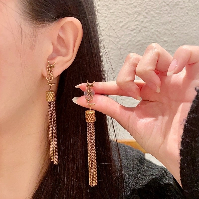 MultiPurpose Chanel Earrings 219826