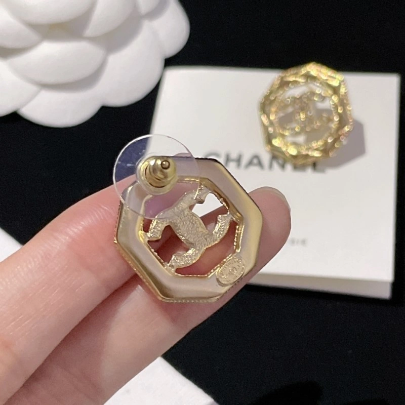 Chanel Earrings MoistureWicking 219824