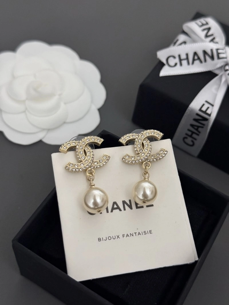 Vibrant Chanel Earrings 219815