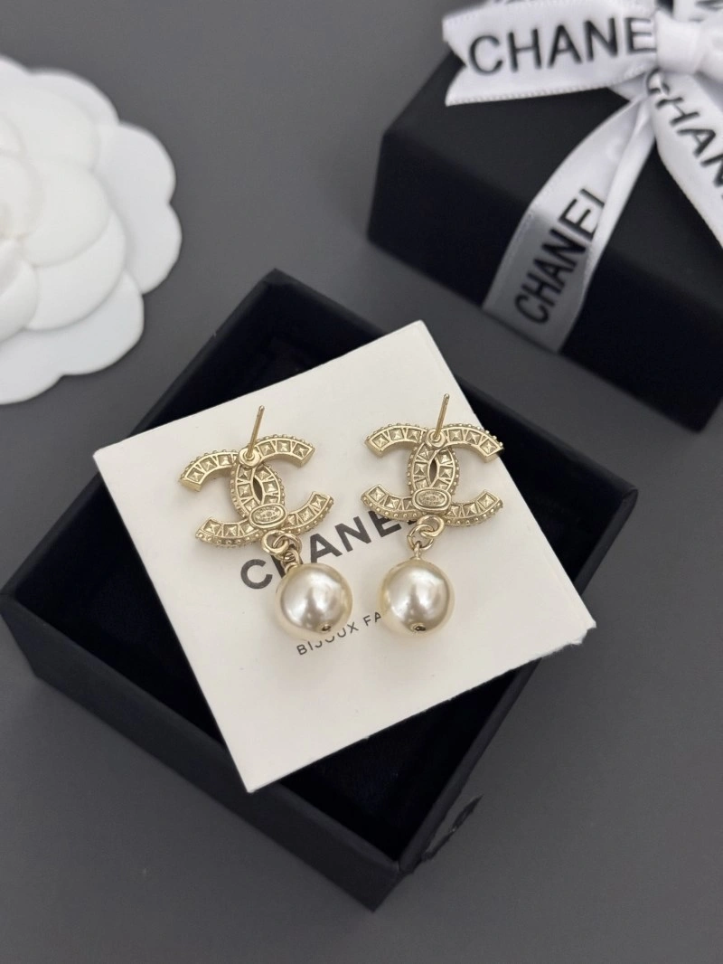 Vibrant Chanel Earrings 219815