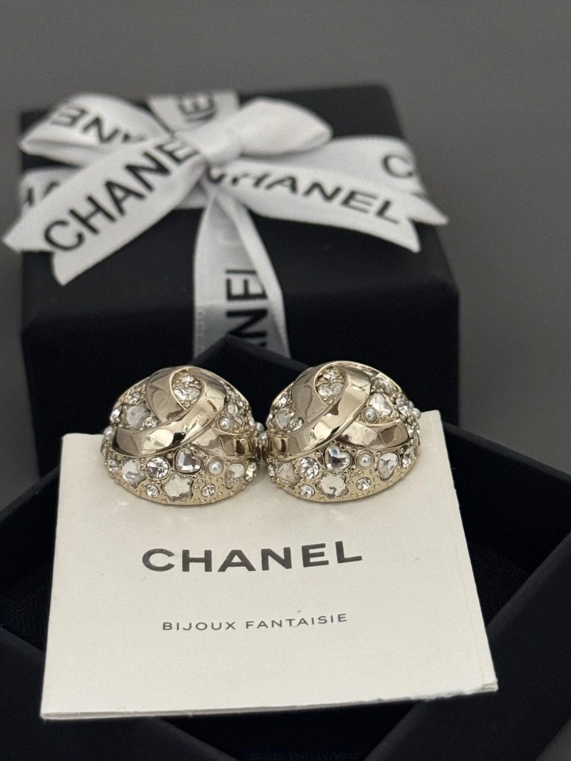 Supportive Chanel Earrings 219810