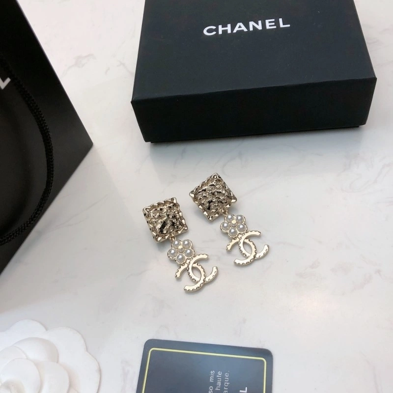 Chanel Earrings Attractive 219807
