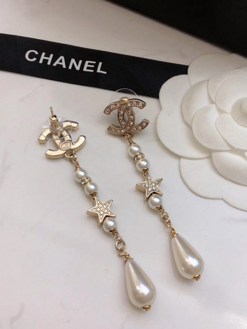 Compact Chanel Earrings 219799