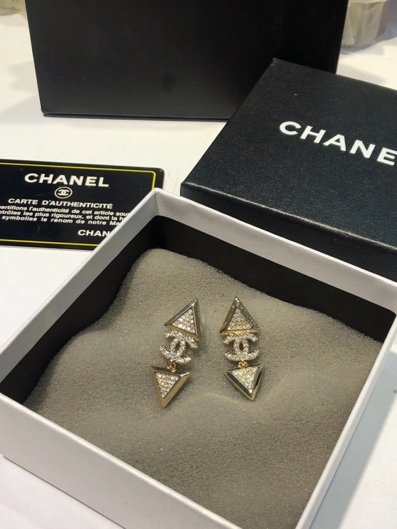 Modern Chanel Earrings 219798