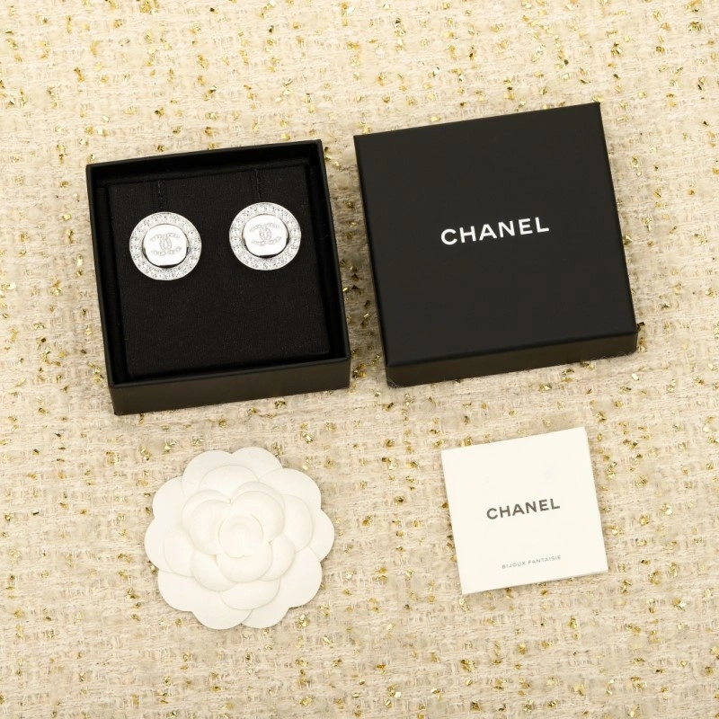 FashionForward Chanel Earrings 219789