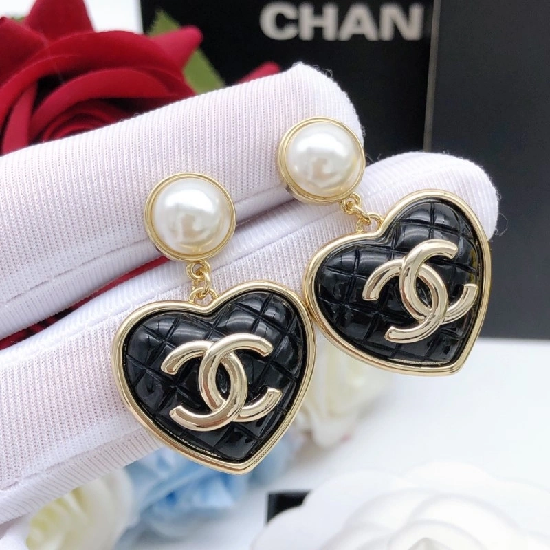 Chanel Earrings Affordable 219777