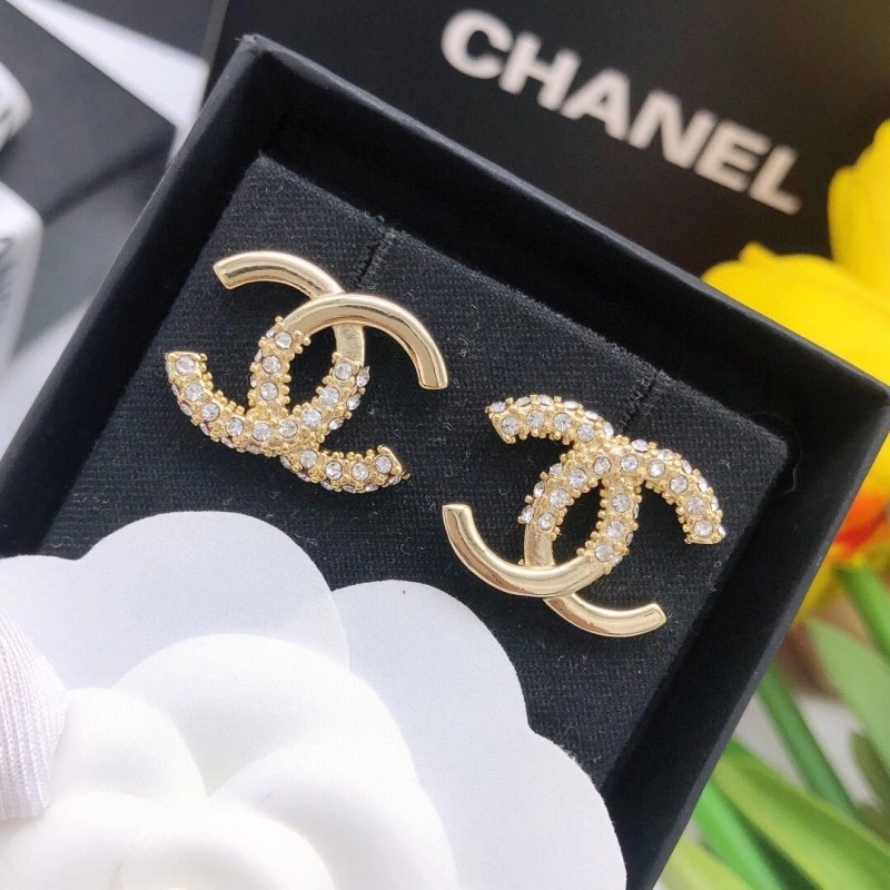 Unique Chanel Earrings 219797