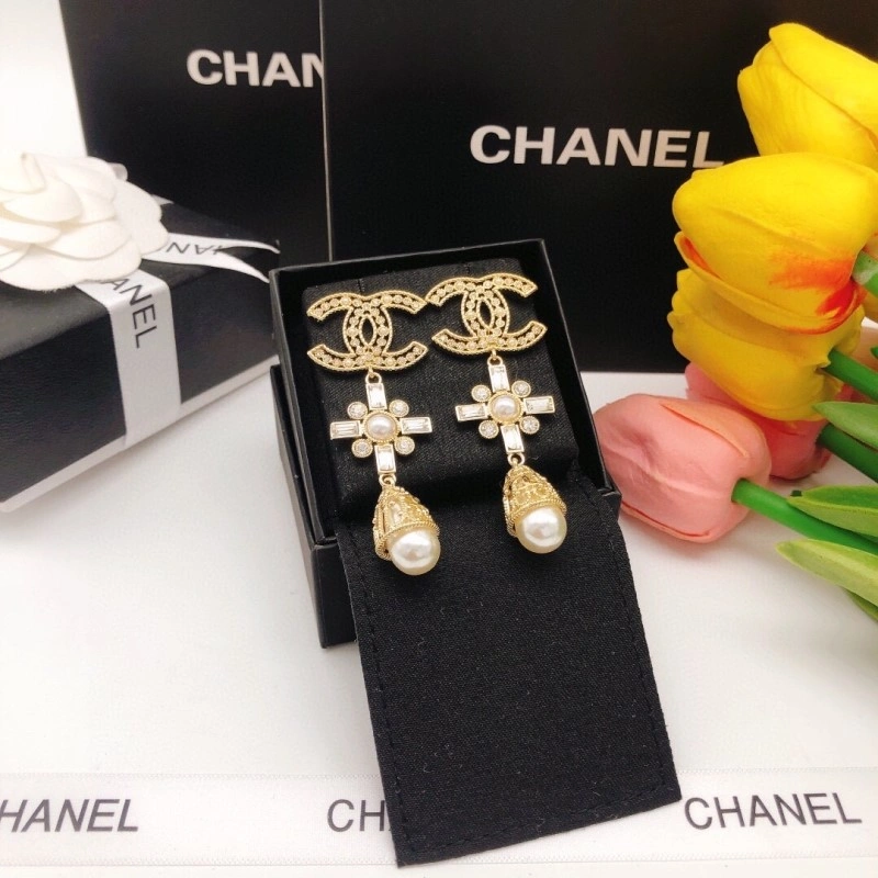 Neat Chanel Earrings 219767