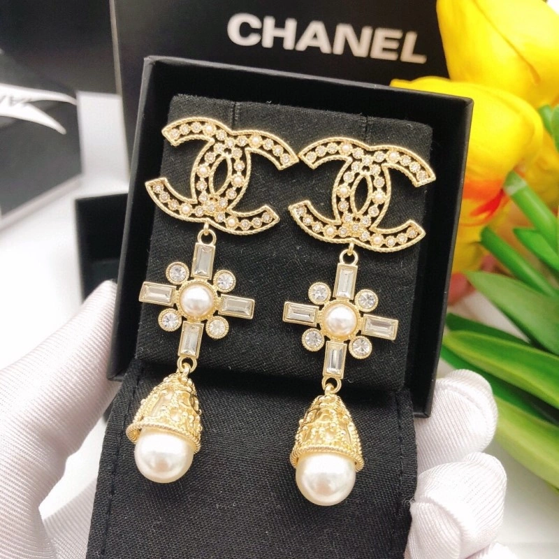 Neat Chanel Earrings 219767