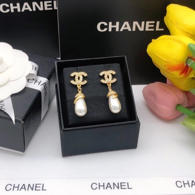 Chanel Earrings Resilient 219751