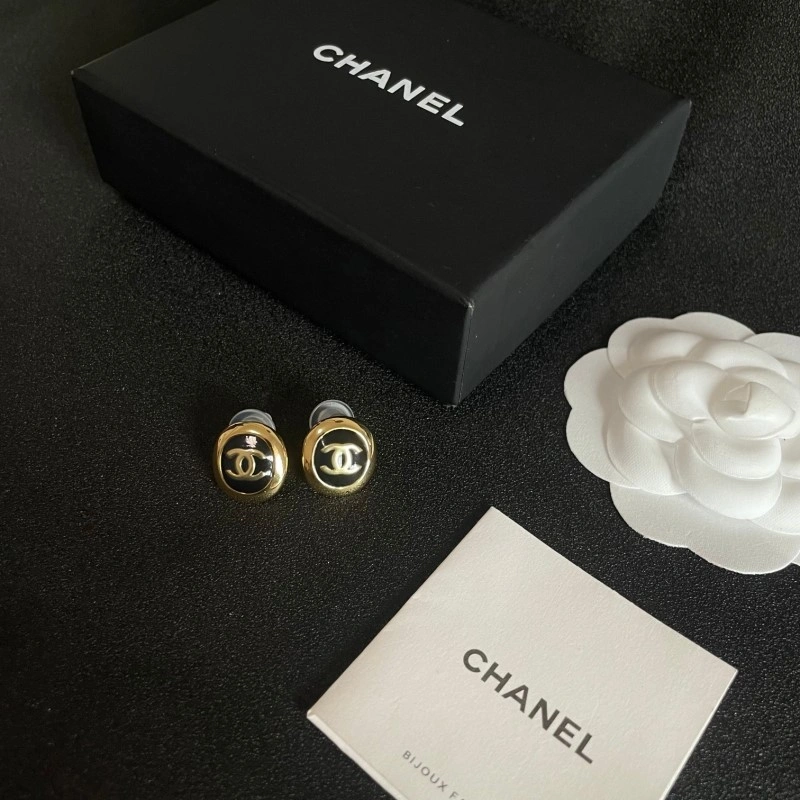 Chanel Earrings Minimalist 219740