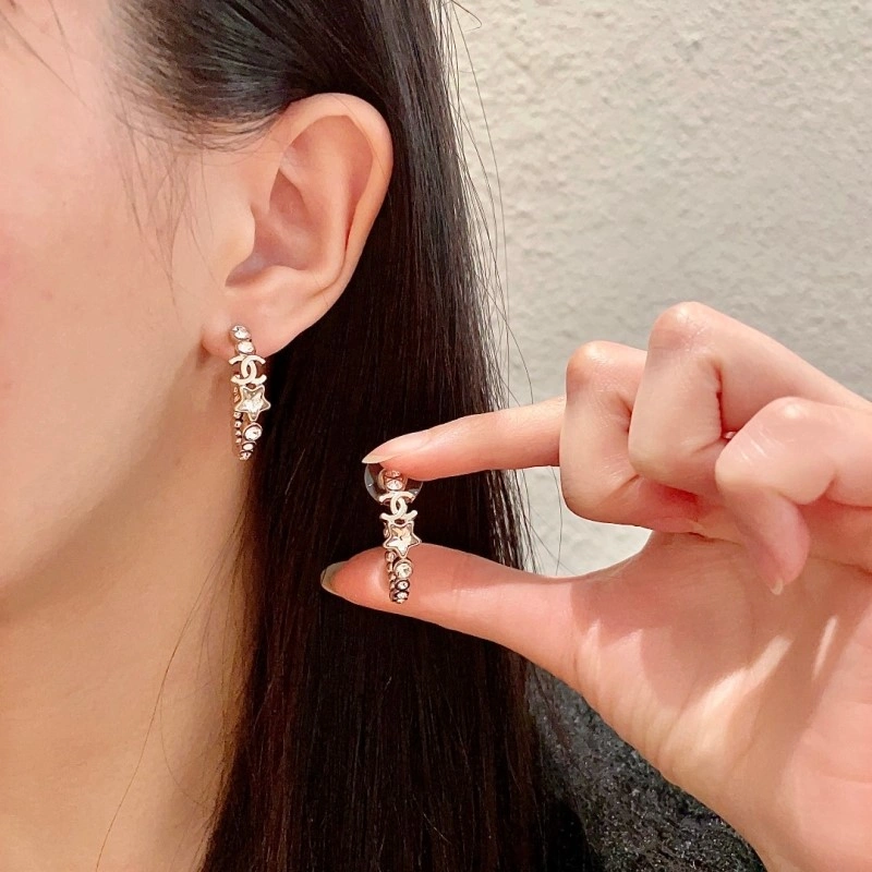 Chanel Earrings Cozy 219754