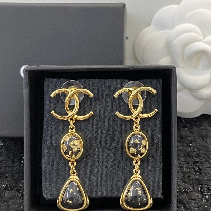 Chanel Earrings Compact 219731