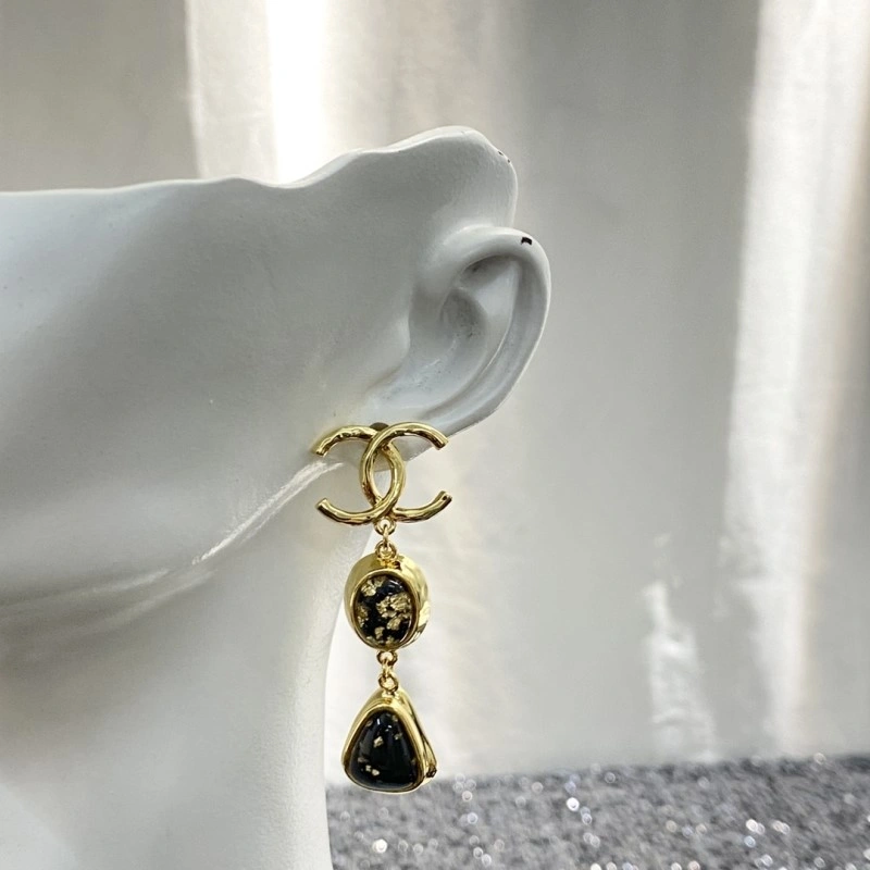 Chanel Earrings Compact 219731