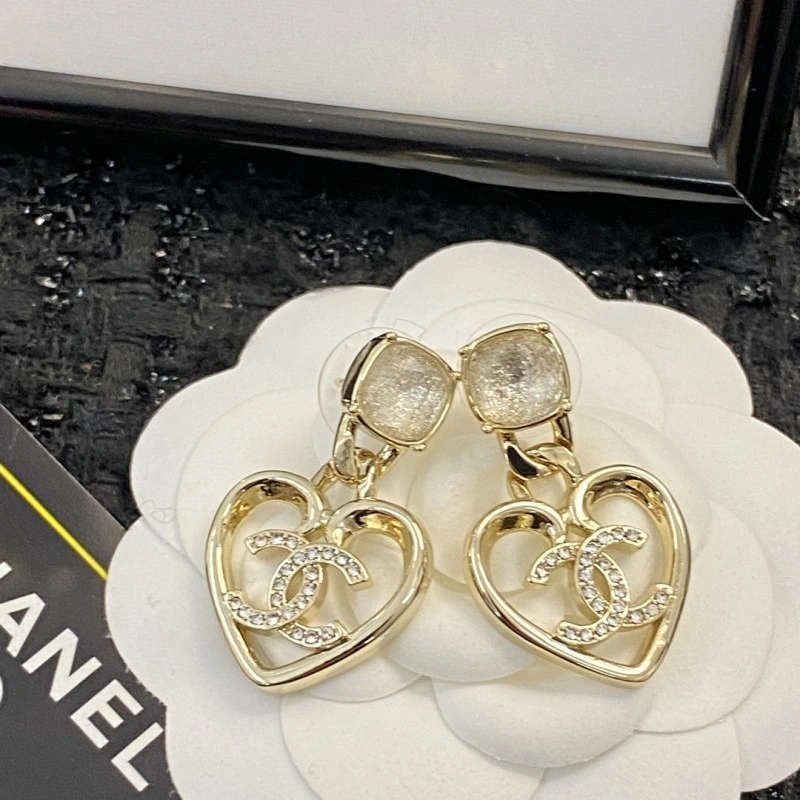 Chanel Earrings SoftTouch 219705