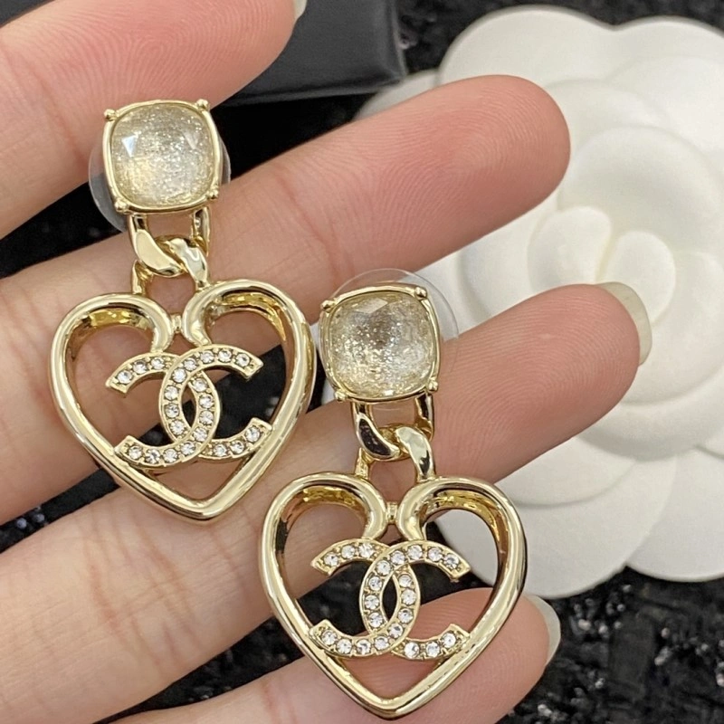 Chanel Earrings SoftTouch 219705