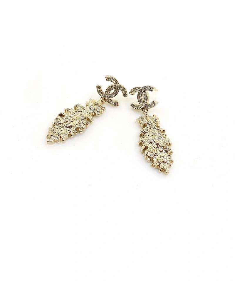 Supportive Chanel Earrings 219728