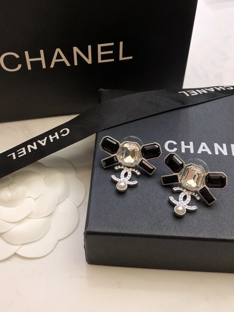 Chanel Earrings FreshLook 219711